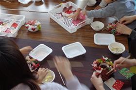 クリスマス飾りを作ろう