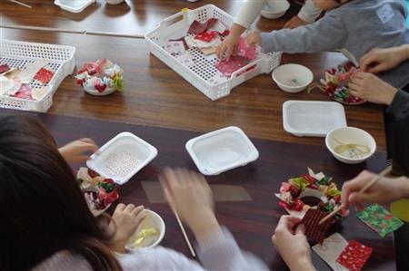 クリスマス飾りを作ろう