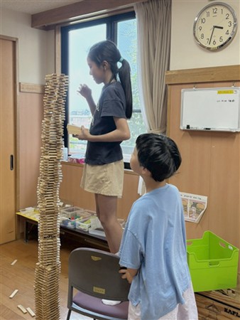 ドミノ・カプラウィークス